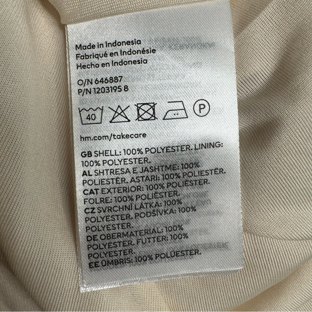 π€ H&M Top π€ - Picture 5 of 6